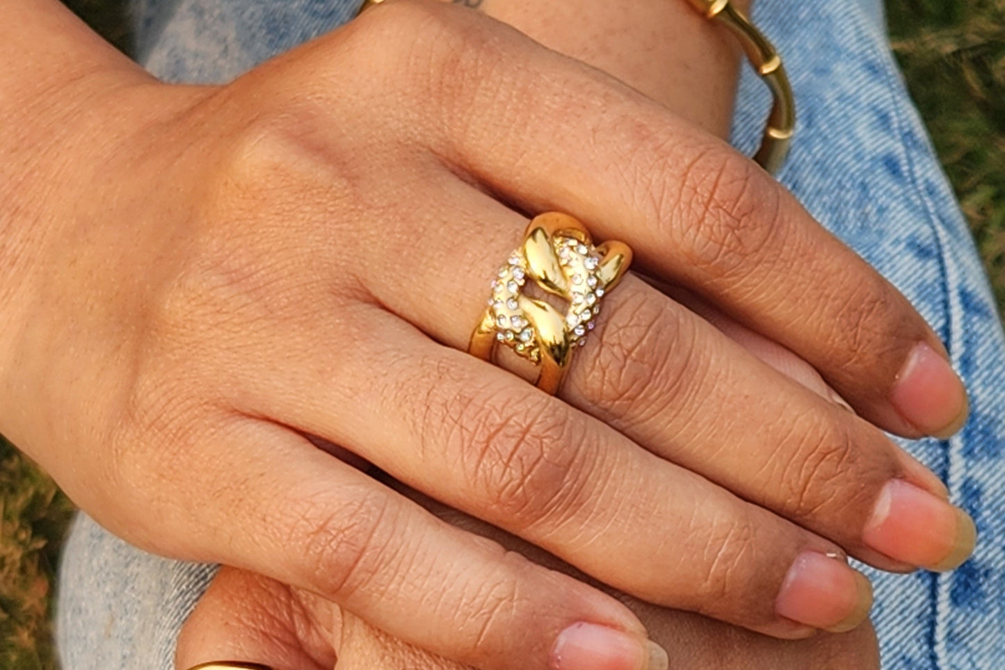 Chain Ring With Zircon