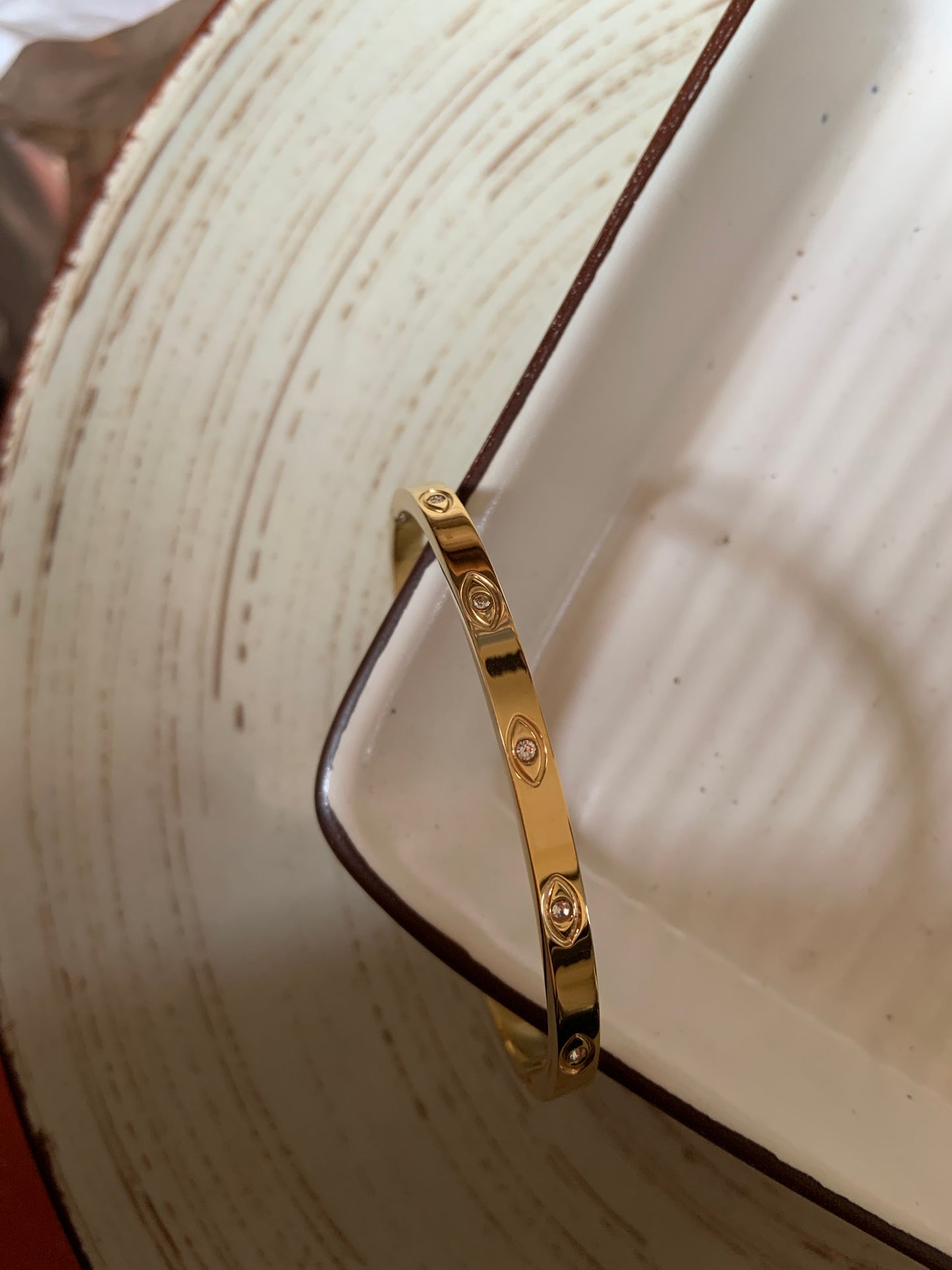 Eye With Zircon Mini Cuff