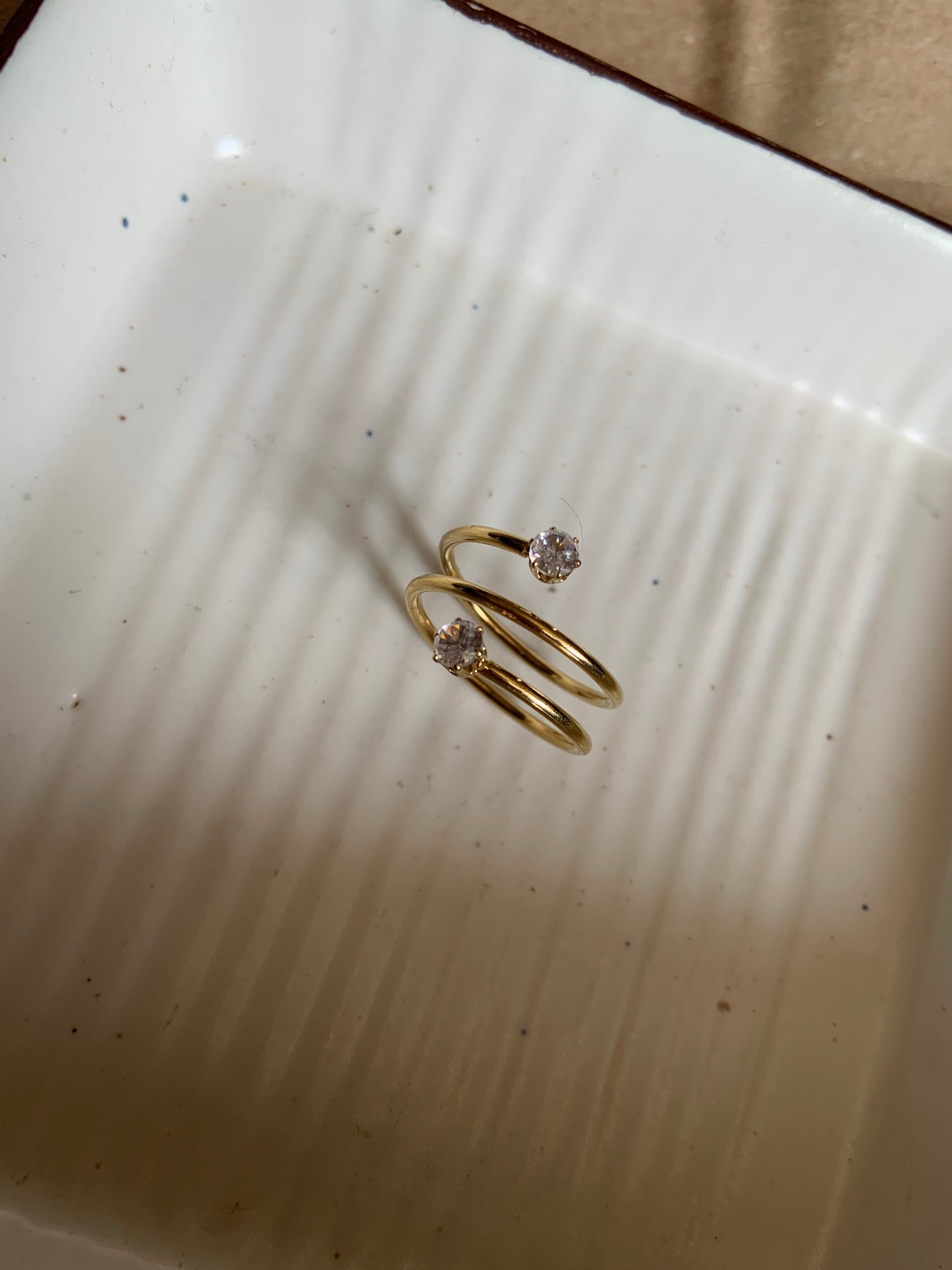 Spiral Rings With Dual Crystal