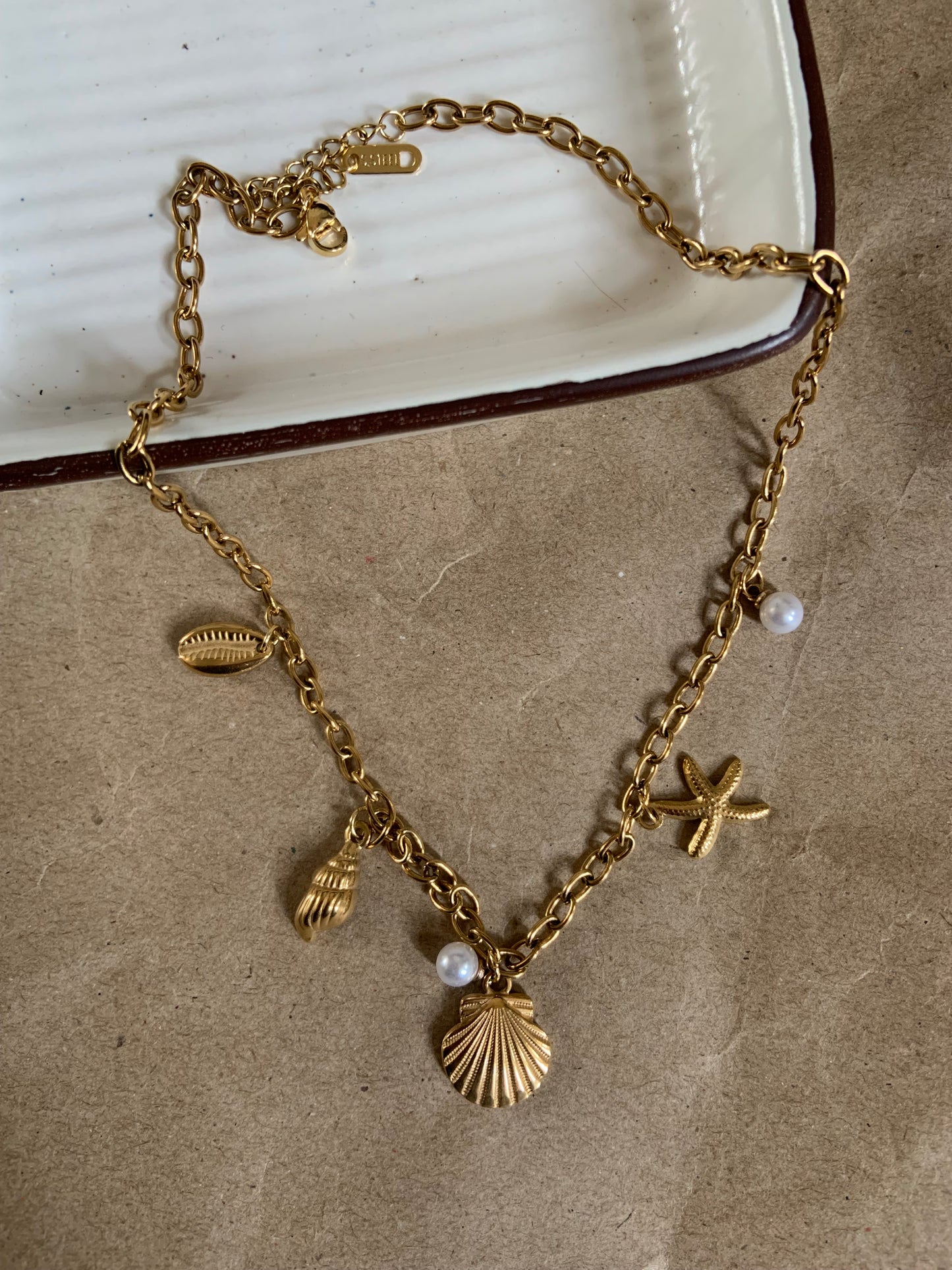 Coartal Fliss Necklace (sea ,shell ,starfish ,pearl)