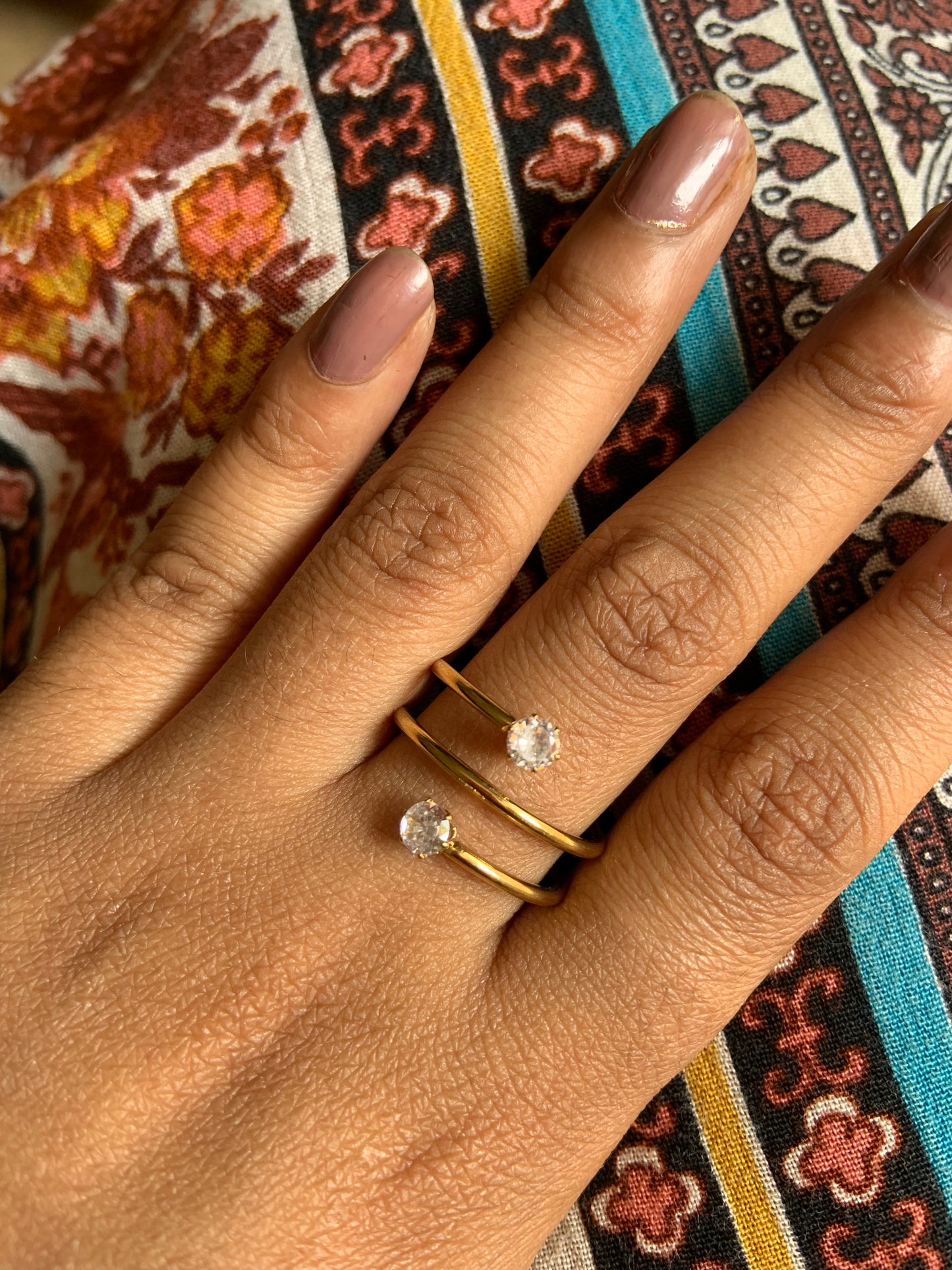 Spiral Rings With Dual Crystal