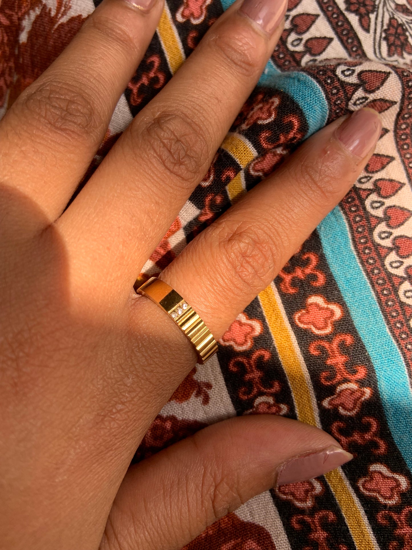 Half Corrugated Zircon Band