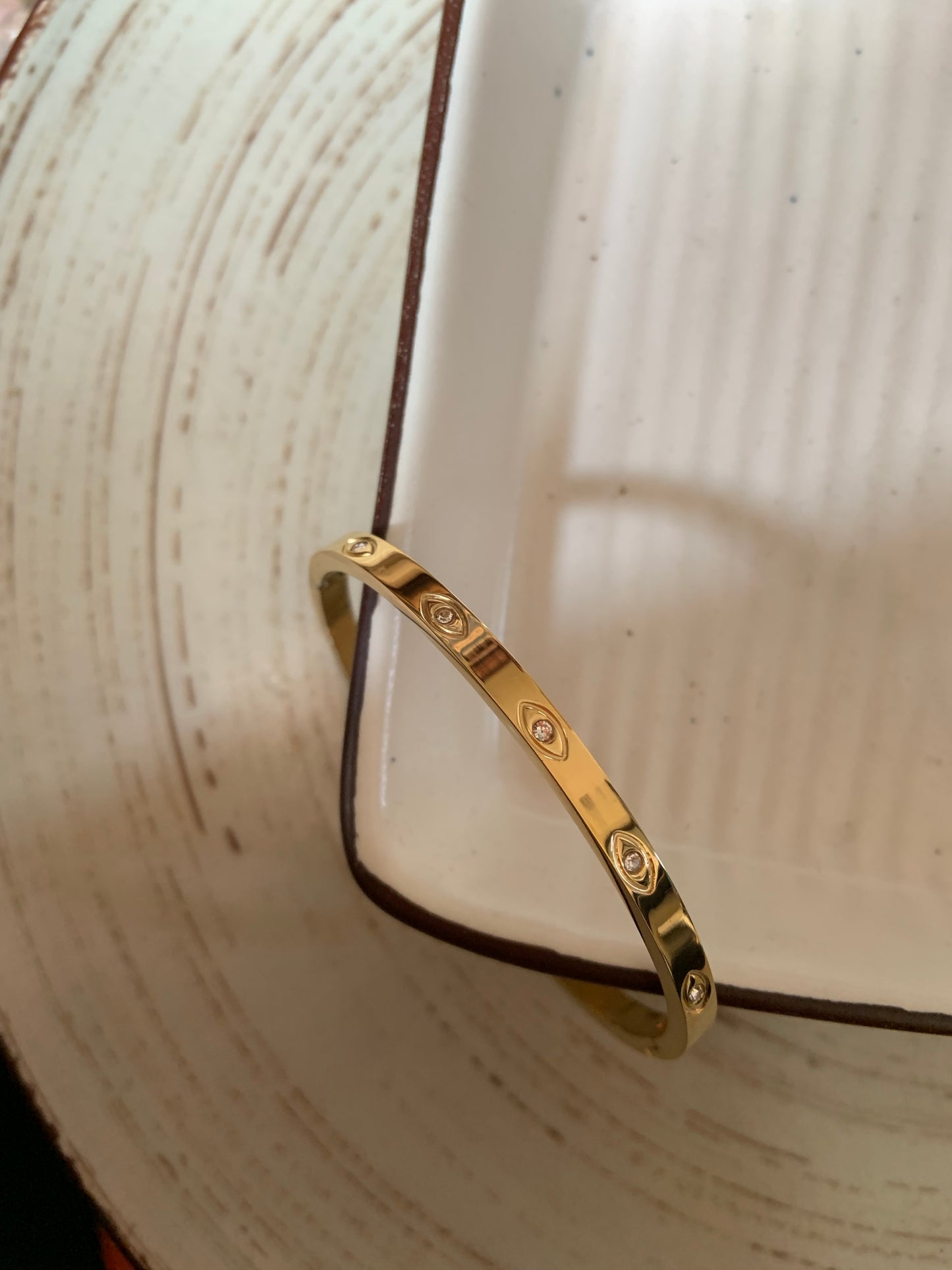 Eye With Zircon Mini Cuff