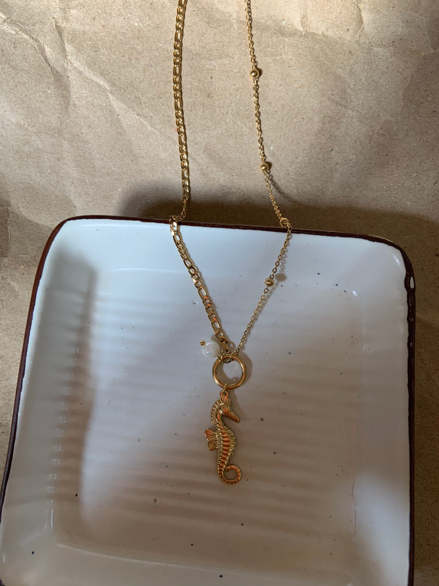 Seahorse Pearl Feed Chain Necklace