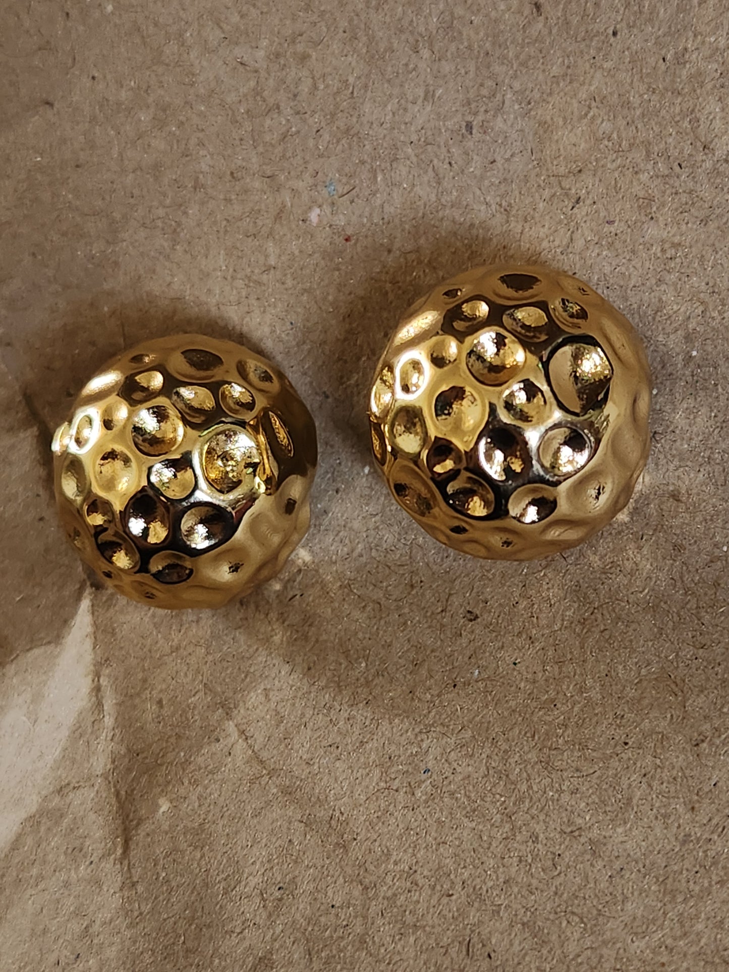 Golden Globe Studs
