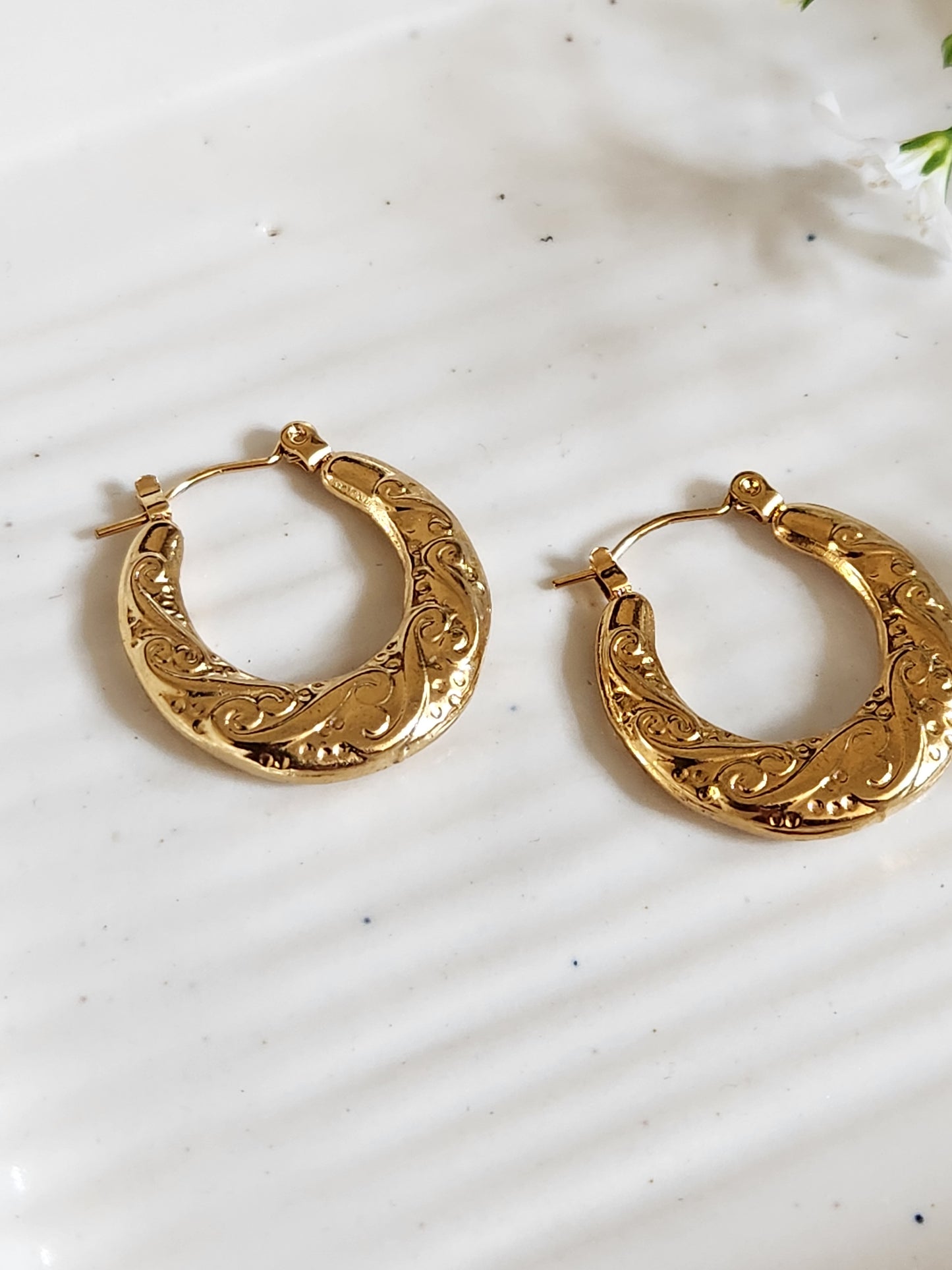 Mini Classic Hoops