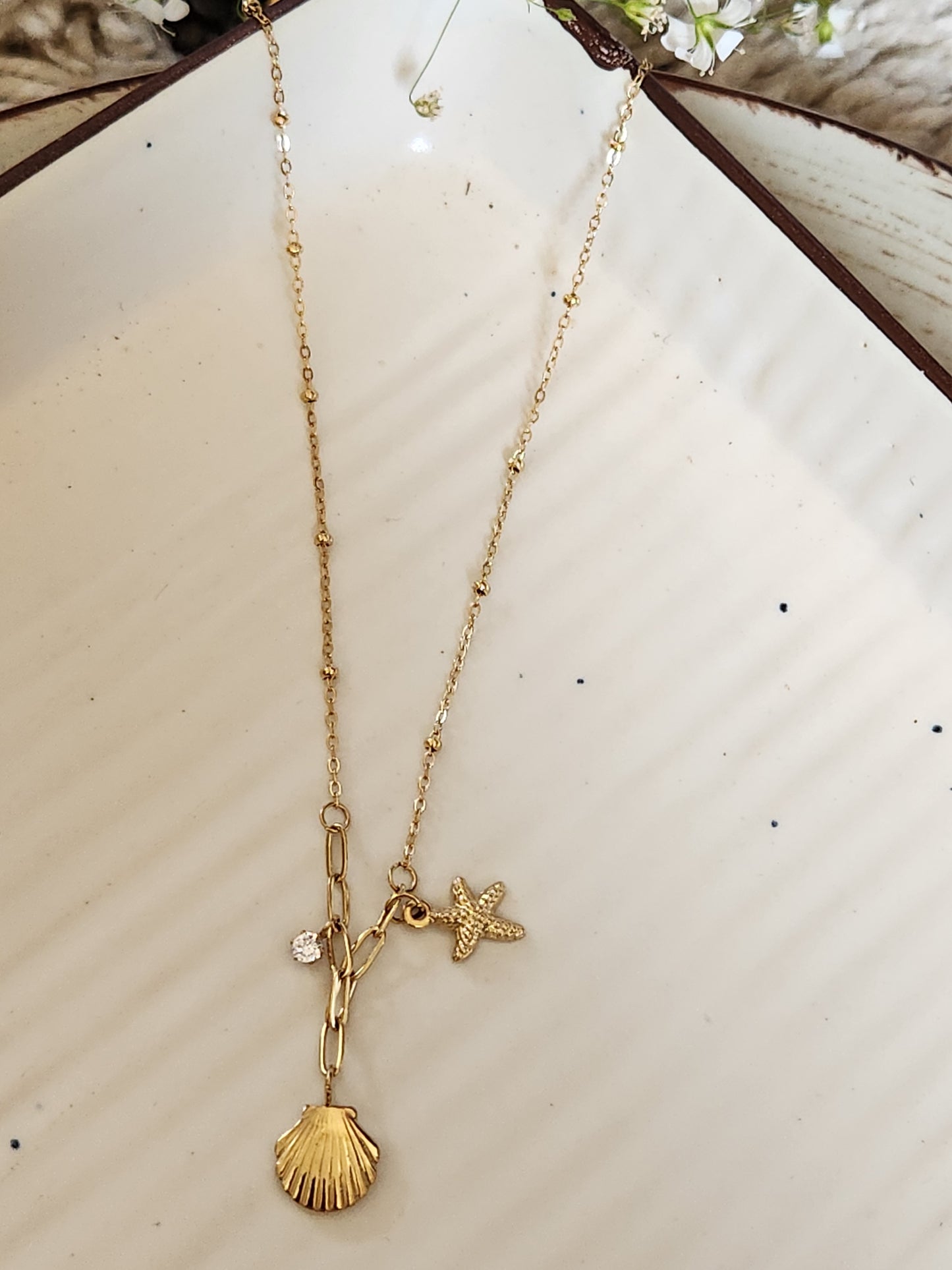 Dainty Sea Shell Zircon &Starfish Necklace