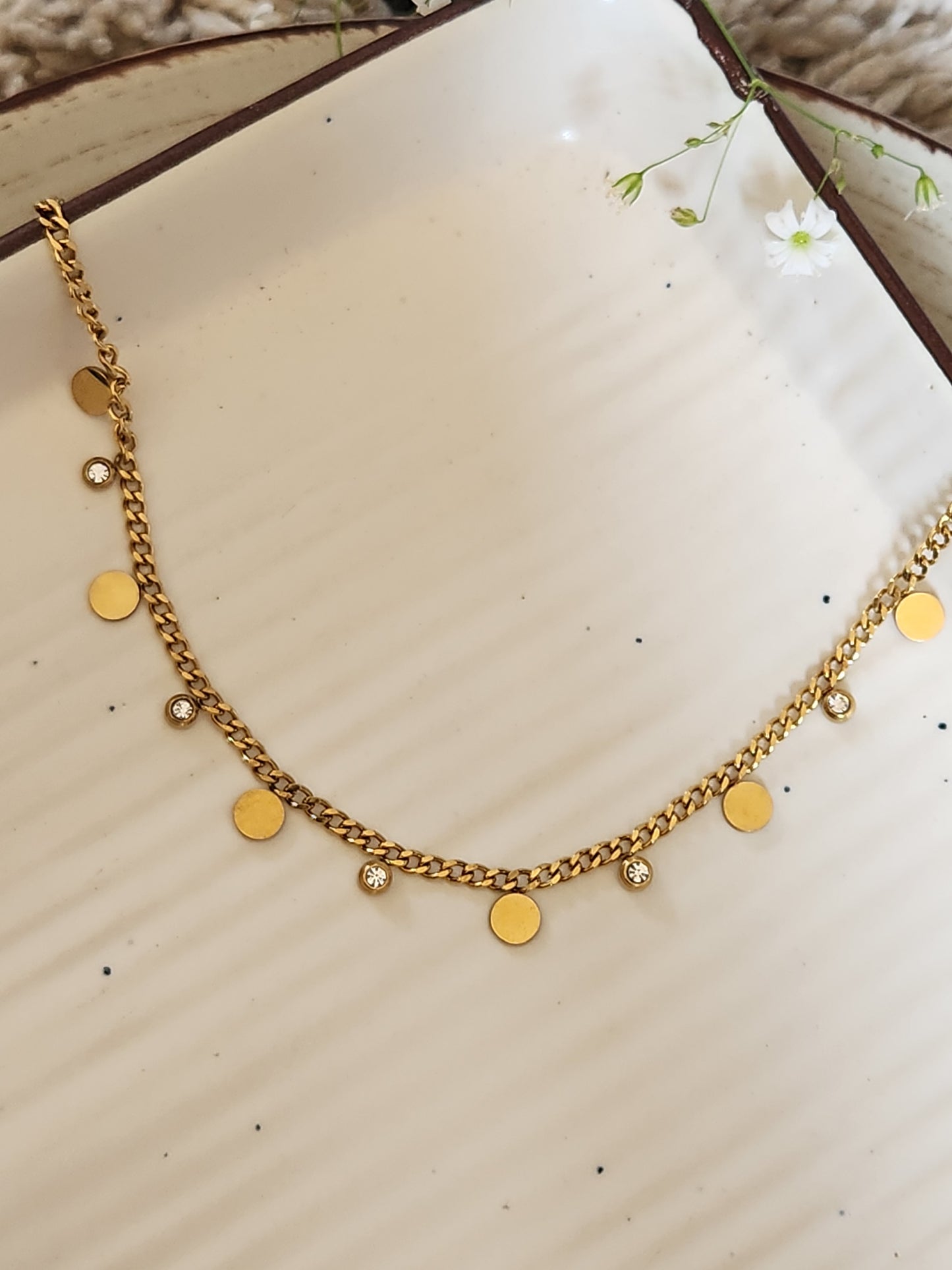 Mini Bow Chain Necklace
