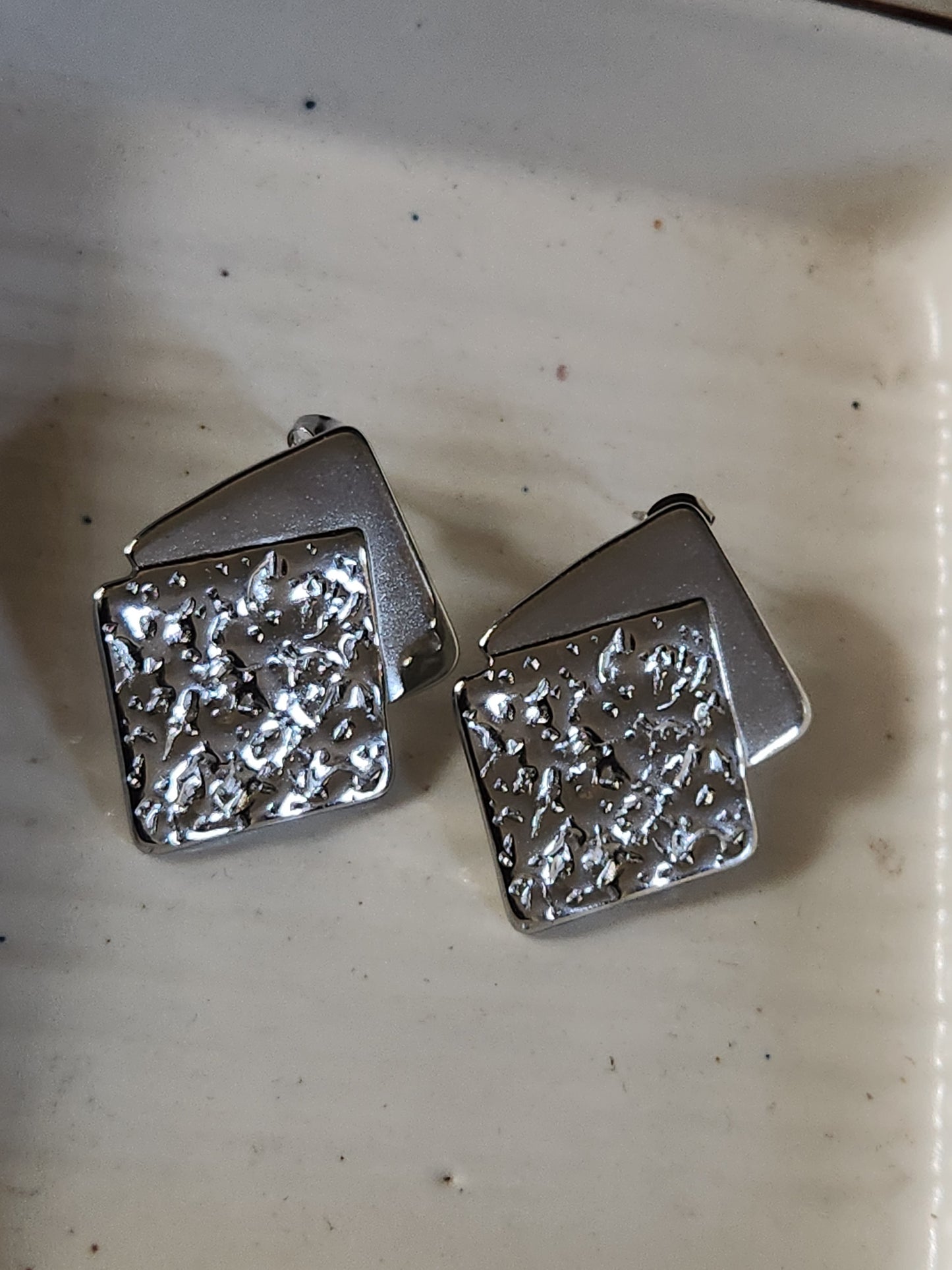 Squared Sliver Stud