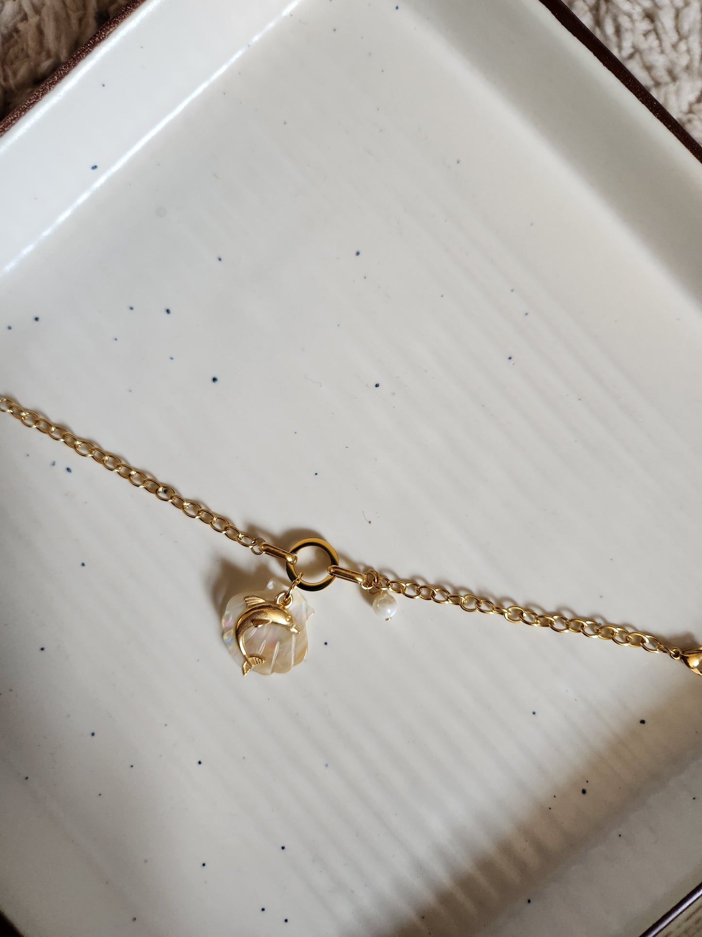 Oyster Pearl Dolphin Charm bracelet