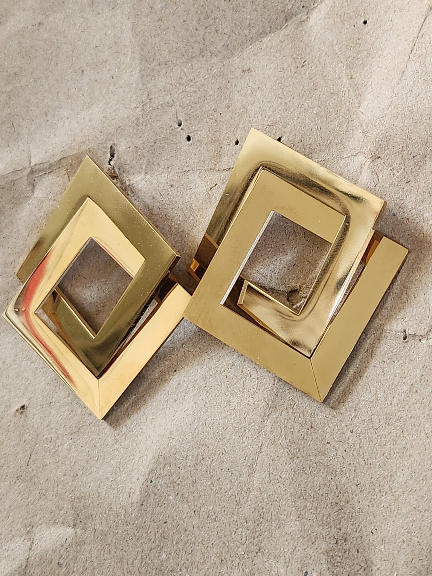 Big Square Entangle Studs Earrings