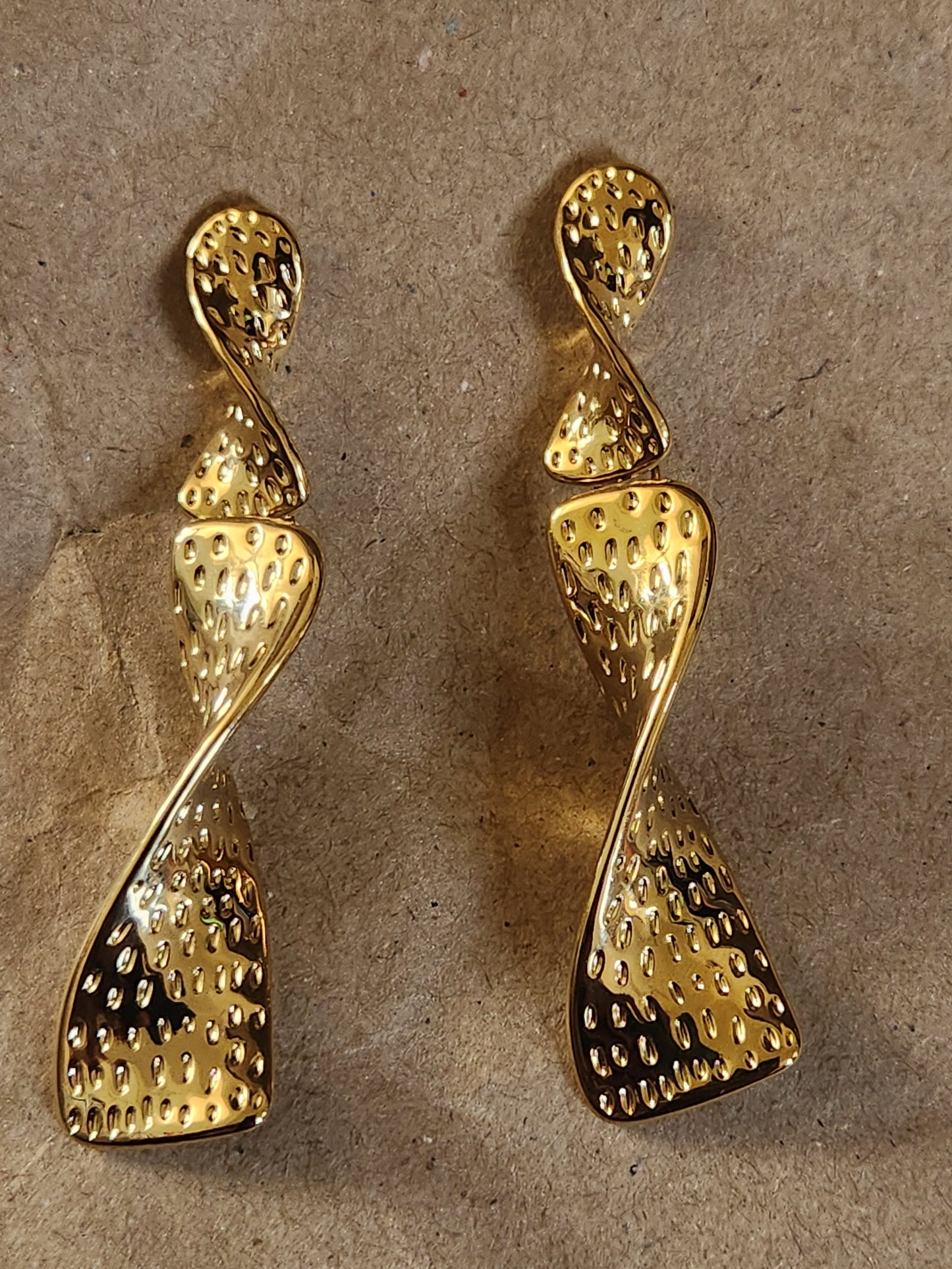 Twisted Hanging Dangler Earrings