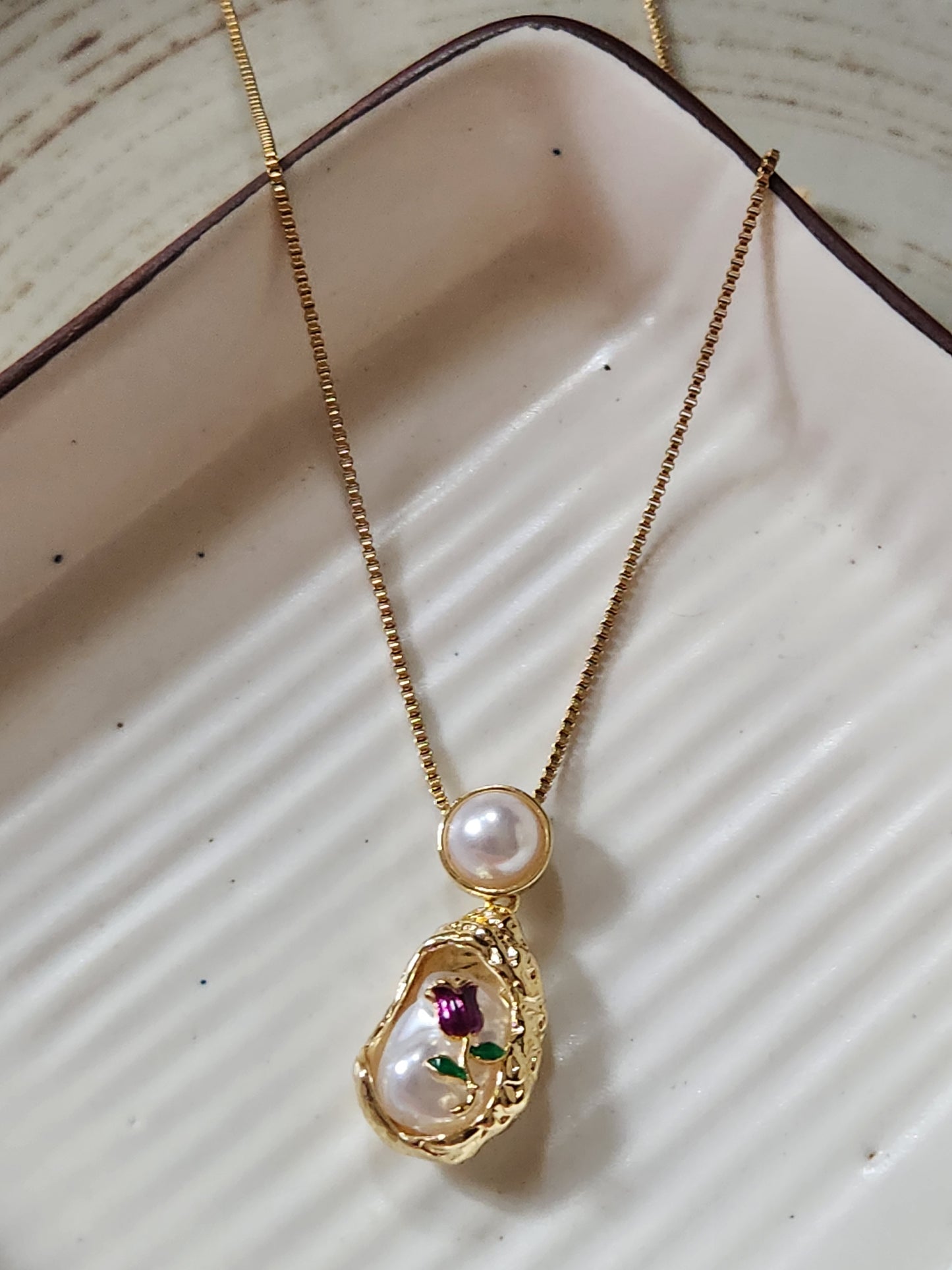 Pearl Rose Vintage Necklace