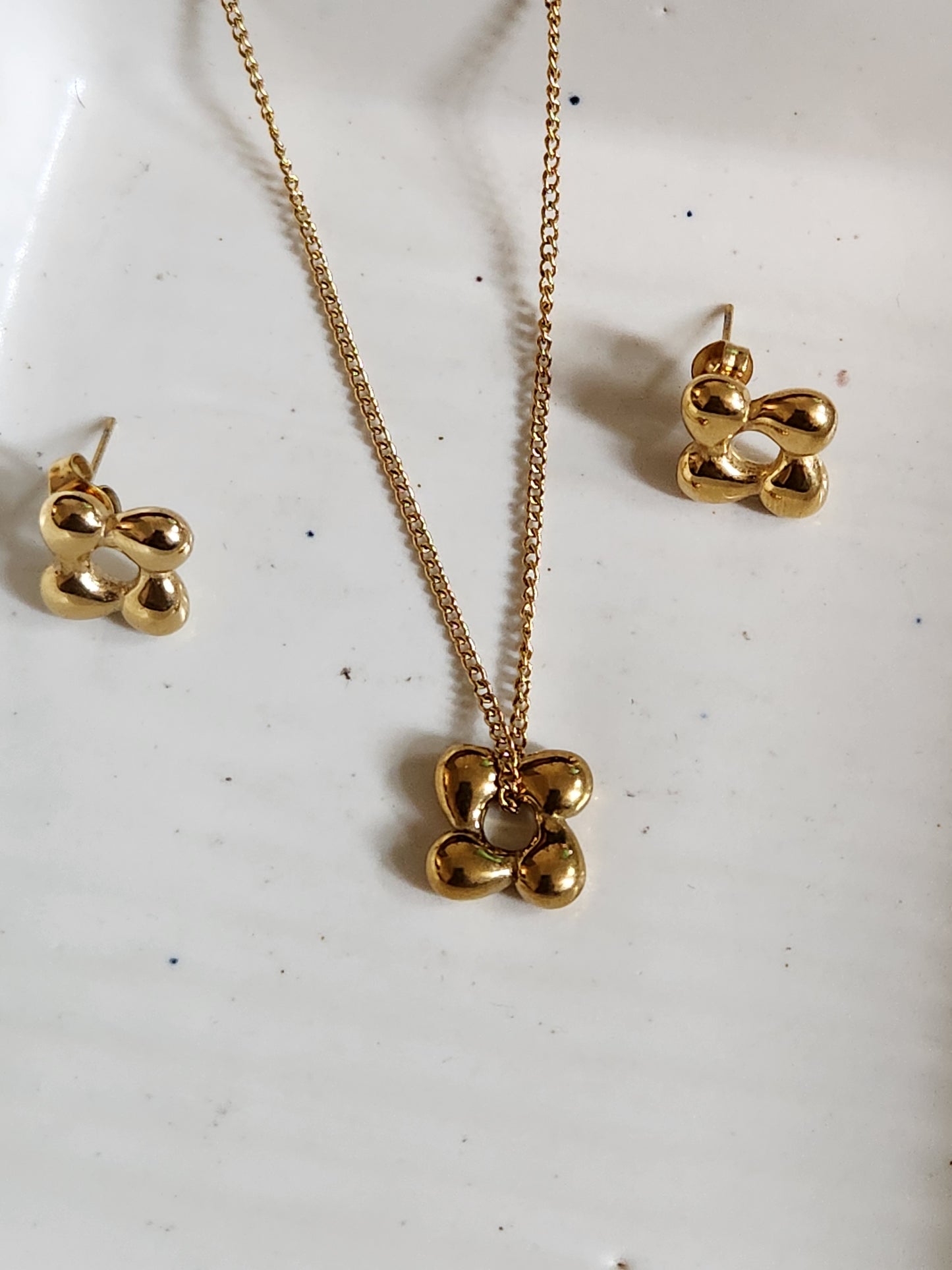 Kawai Floral Set Earrings