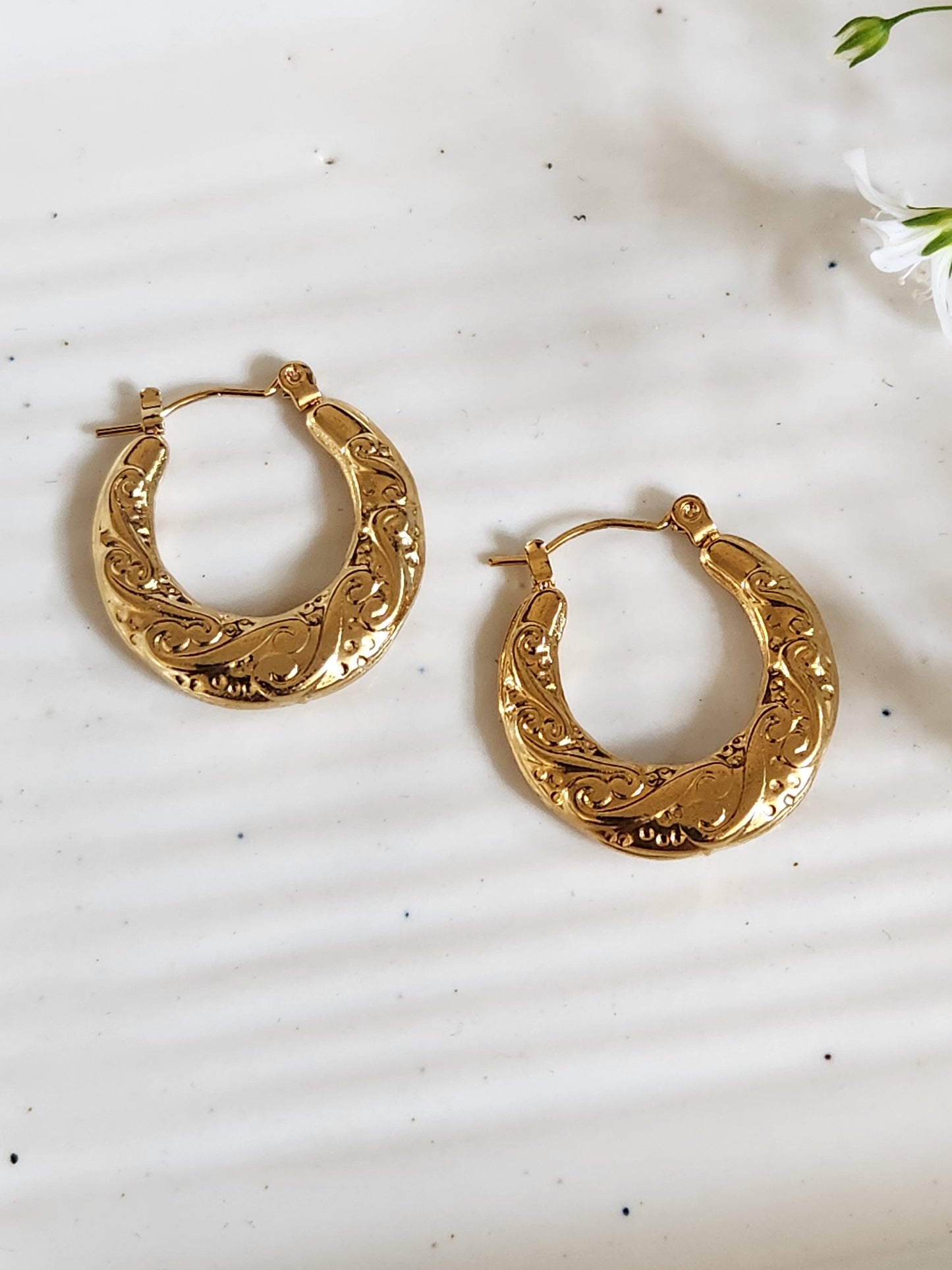 Mini Classic Hoops