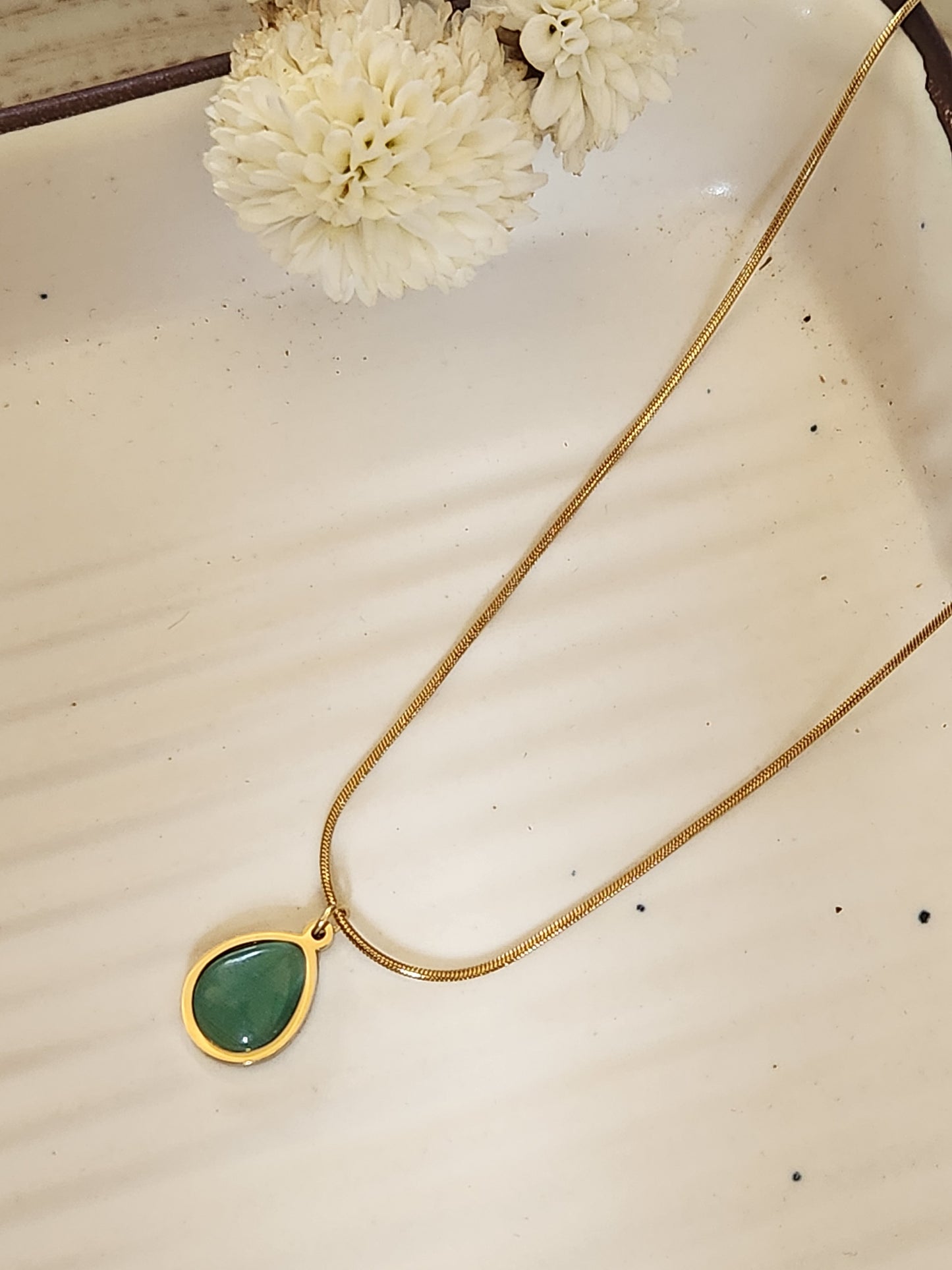 Tear Drop Green Gem Necklace