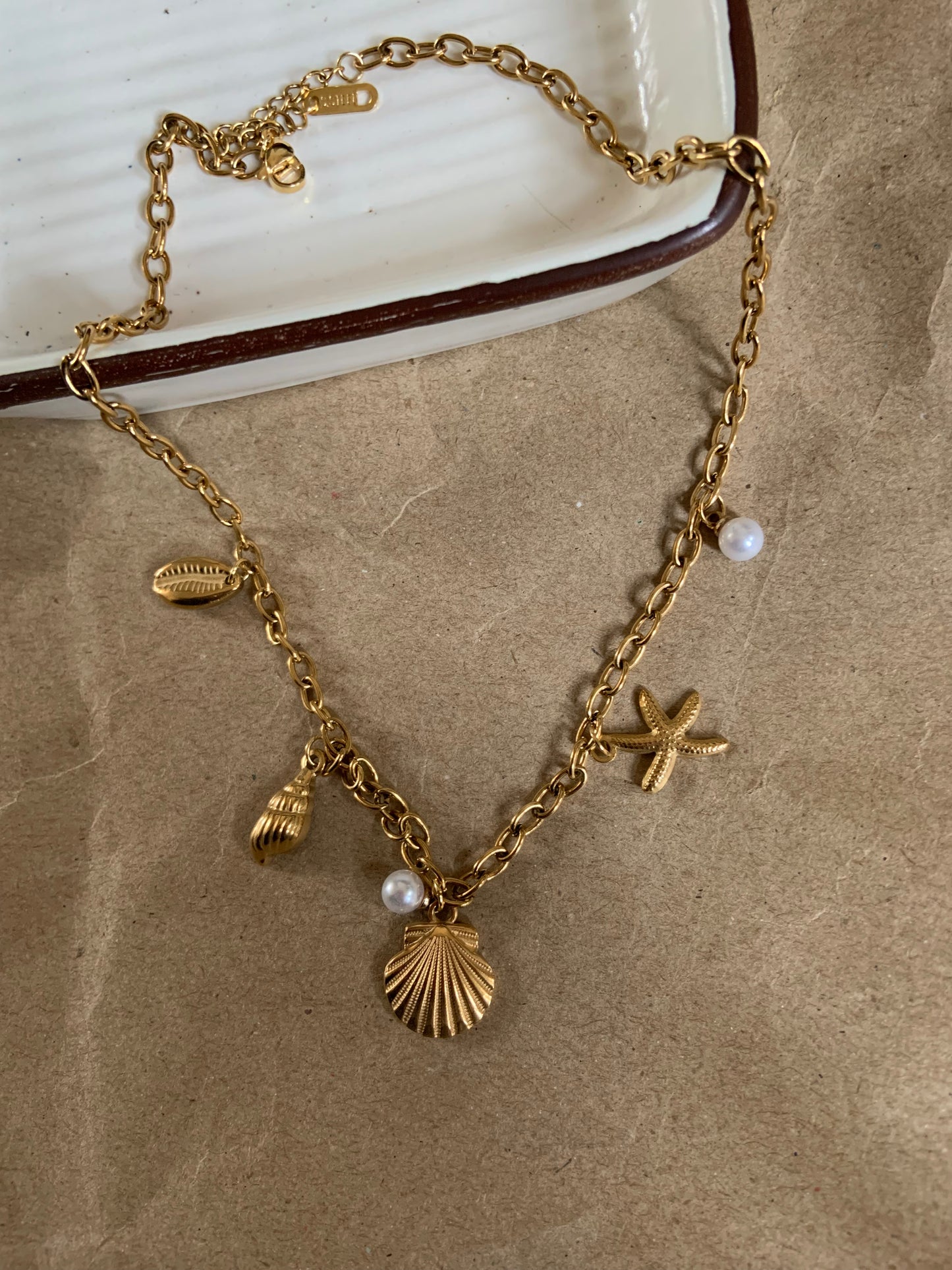 Coartal Fliss Necklace (sea ,shell ,starfish ,pearl)