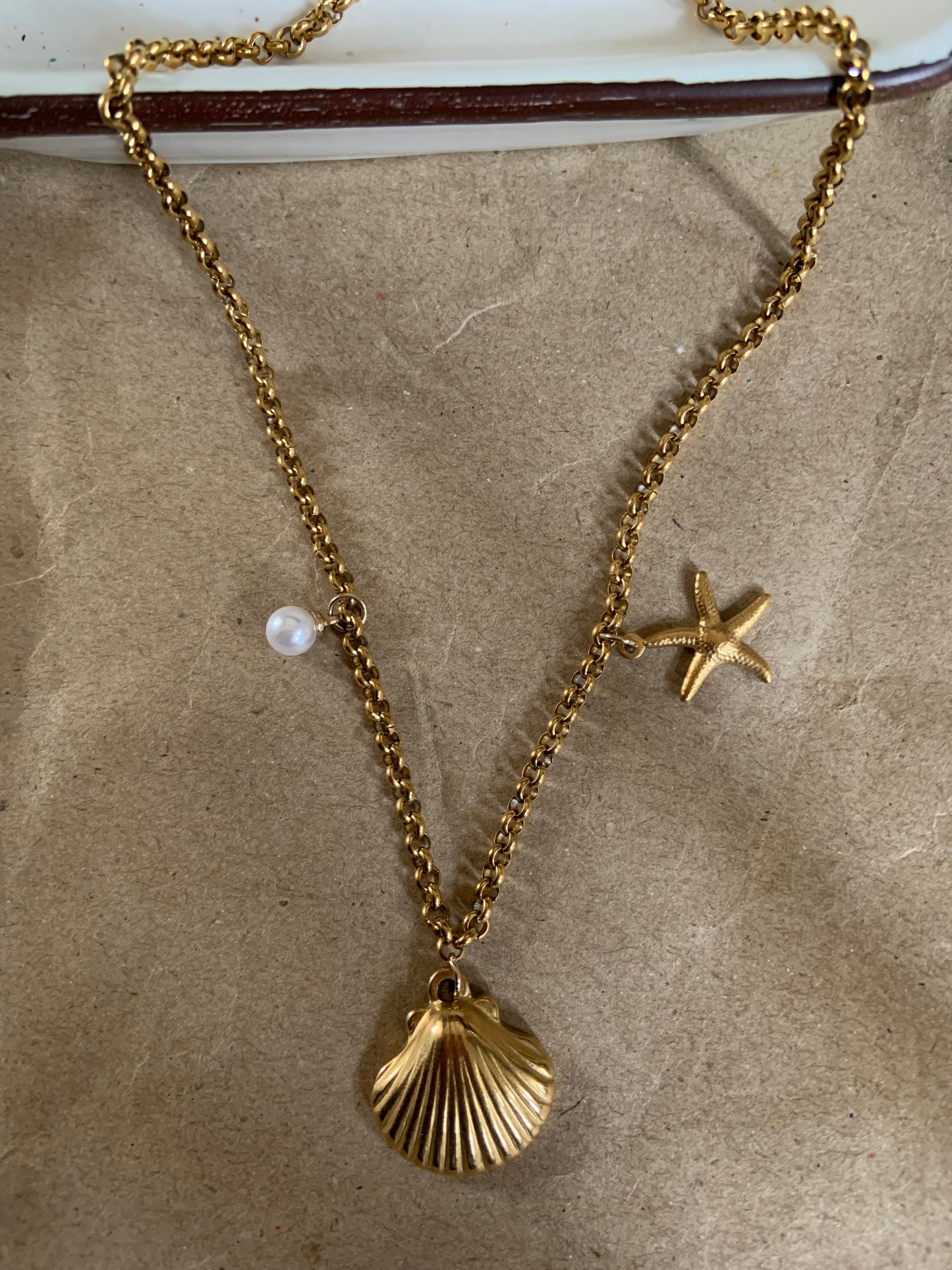 Dreamy Beach Necklace Pearl Starfish Shell