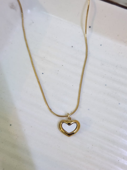 Little Heart Necklace With Pearl