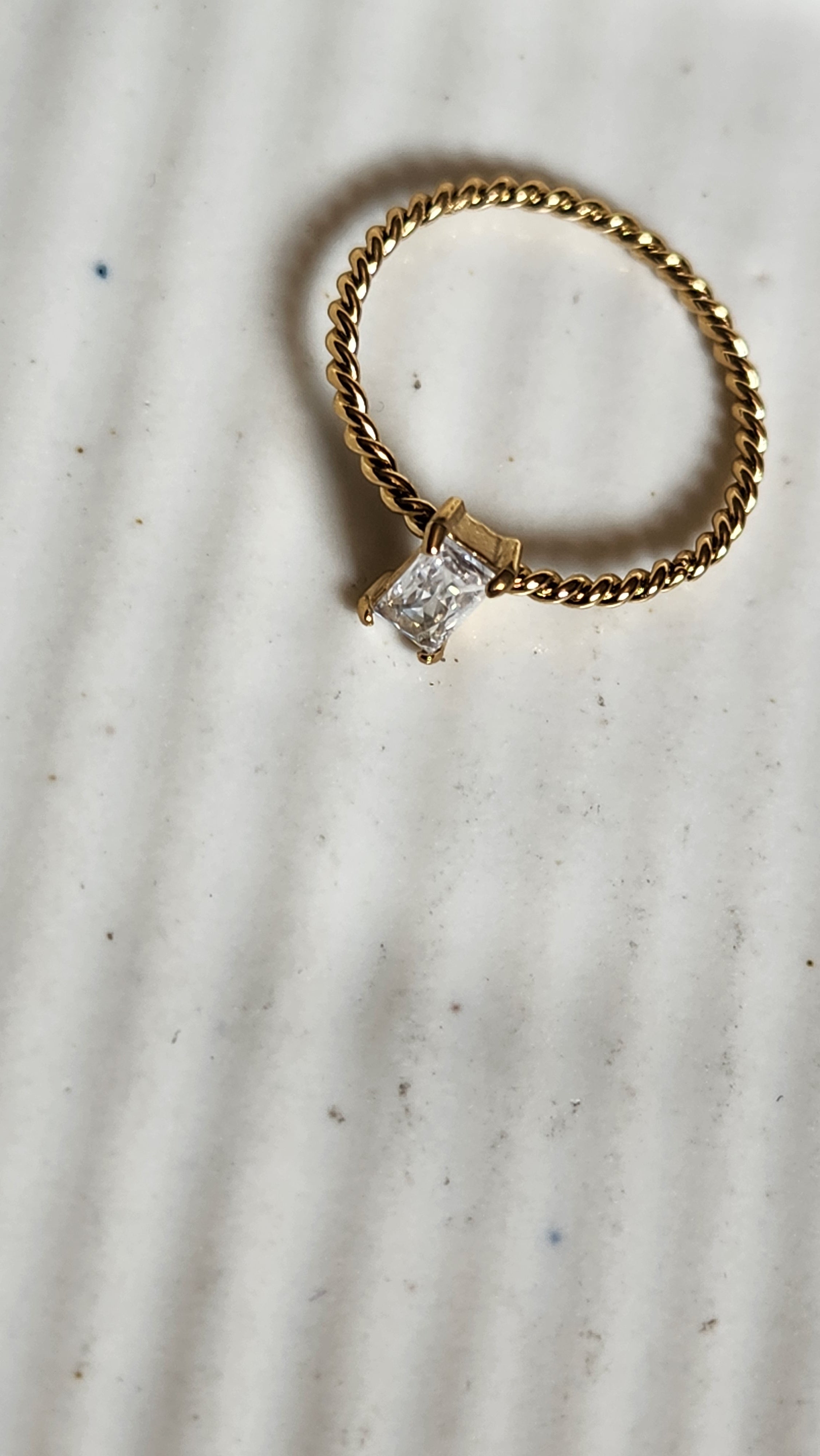 Open Rope Ring Rope Rings With Crystal – Lumina India