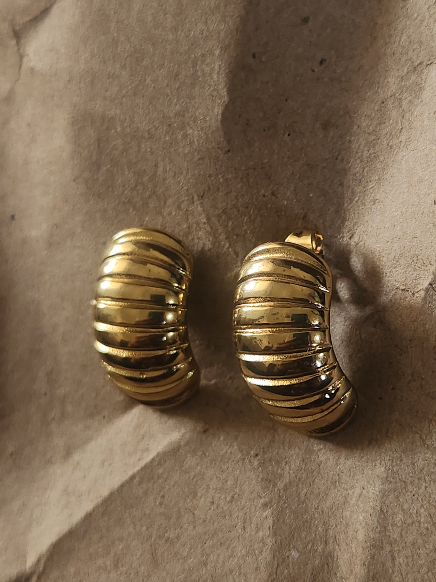 Mini Lined Hoops