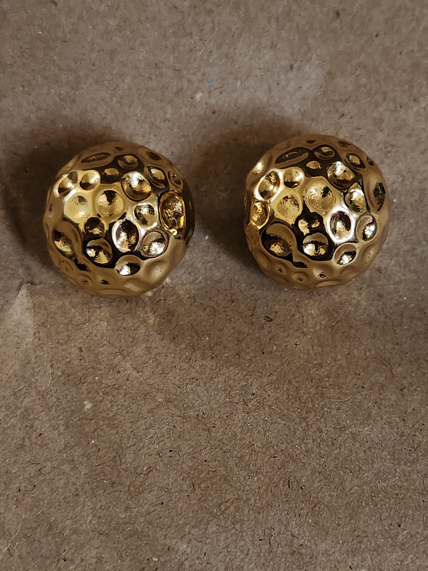 Golden Globe Studs