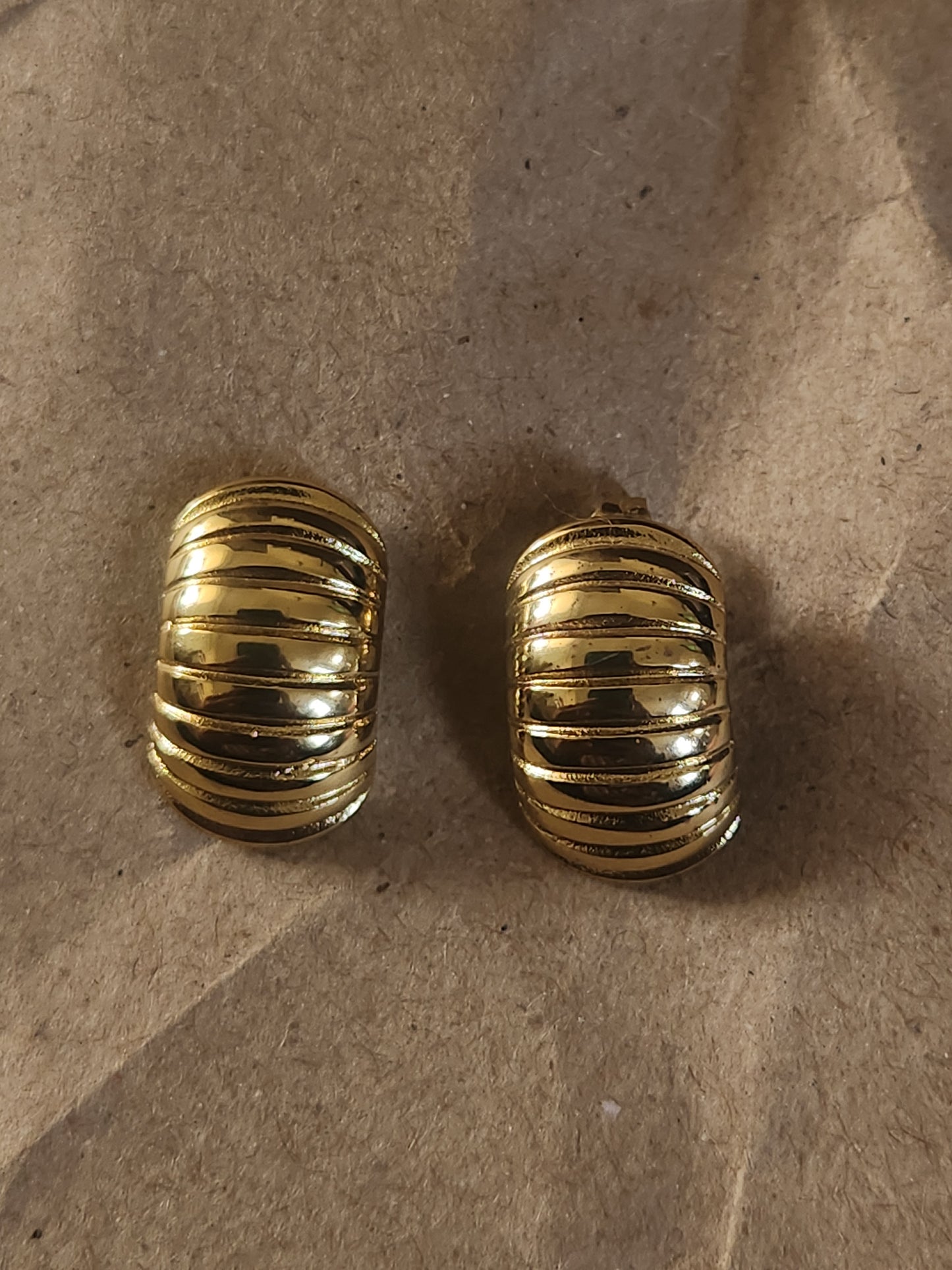 Mini Lined Hoops