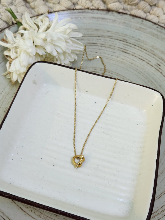 Cute Knot Necklace