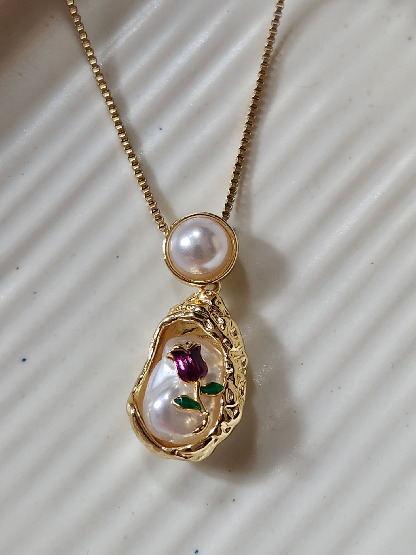 Pearl Rose Vintage Necklace
